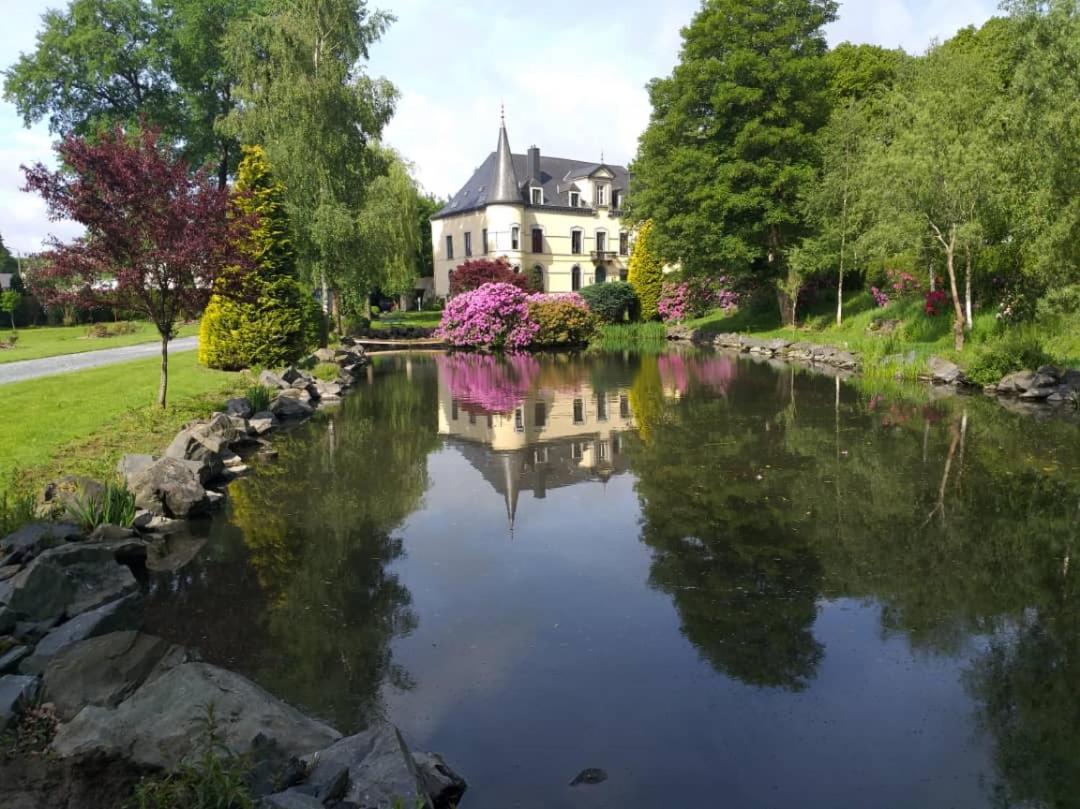 Chateau Les Tourelles Бертрі Екстер'єр фото